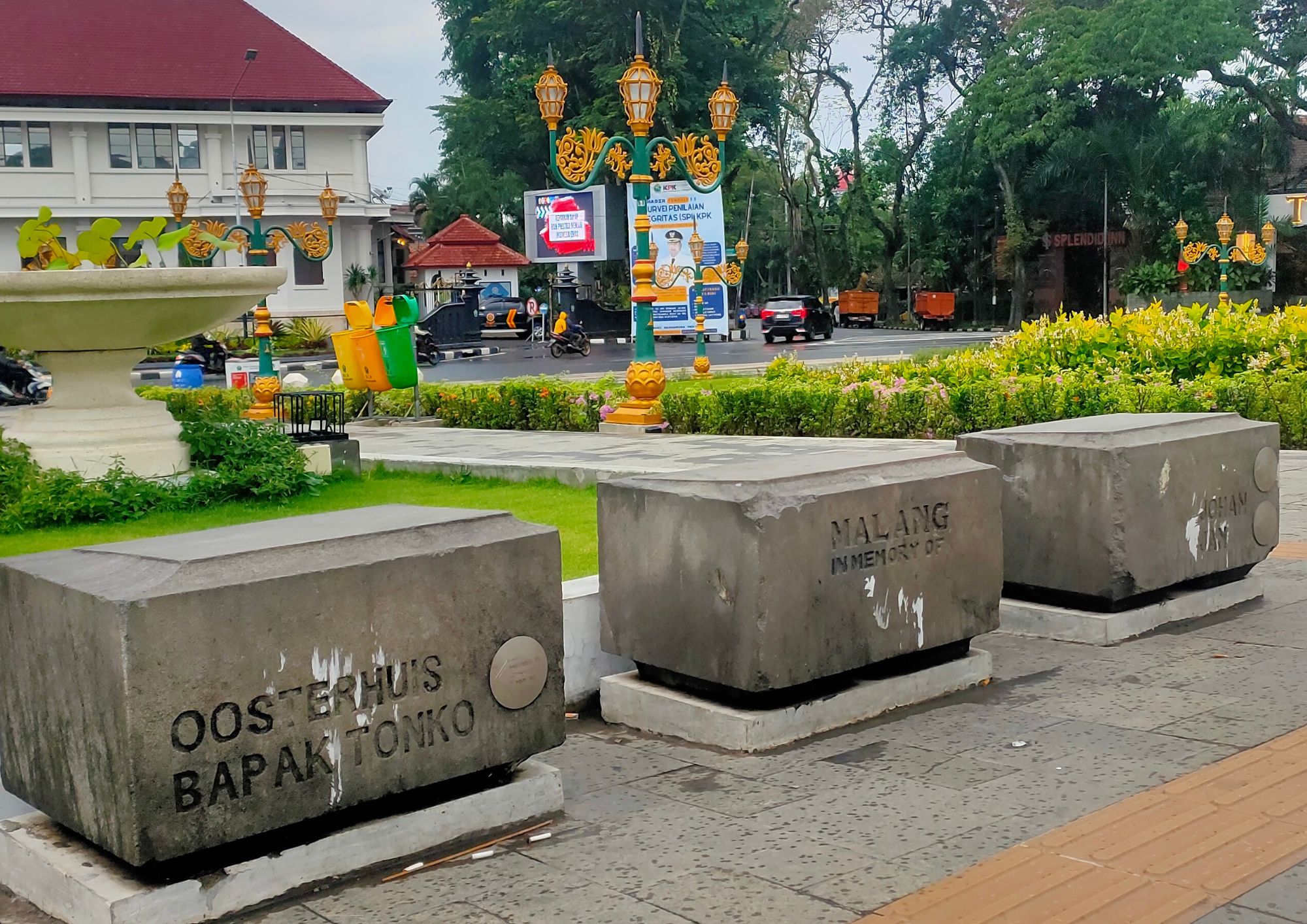 kisah ooster huis tonko malang
